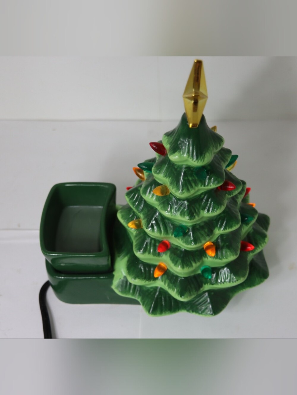Scentsy Green Ceramic Christmas Tree Lighted Wax Warmer with Gold Topper
